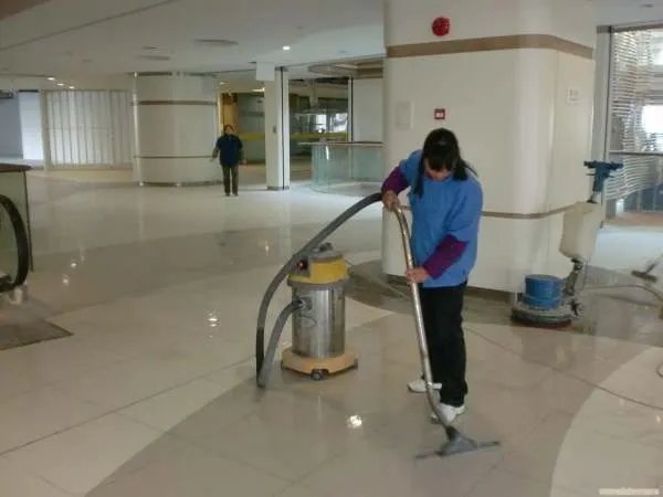 北京保洁市场优选指南 如何锁定最可靠的楼宇清洗服务商